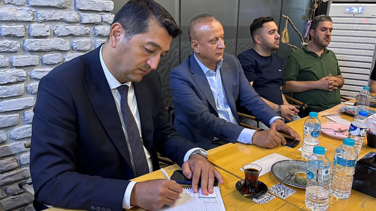 Mahmut Boyraz'ın Ekibi "Satılık Meclis Üyesi" Arıyor!