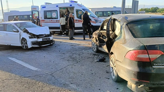 Malatya - Kayseri Yolunda Trafik Kazası: 6 Yaralı!