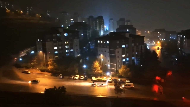 Malatya’da Akşam Karanlığını Şimşekler Aydınlattı!