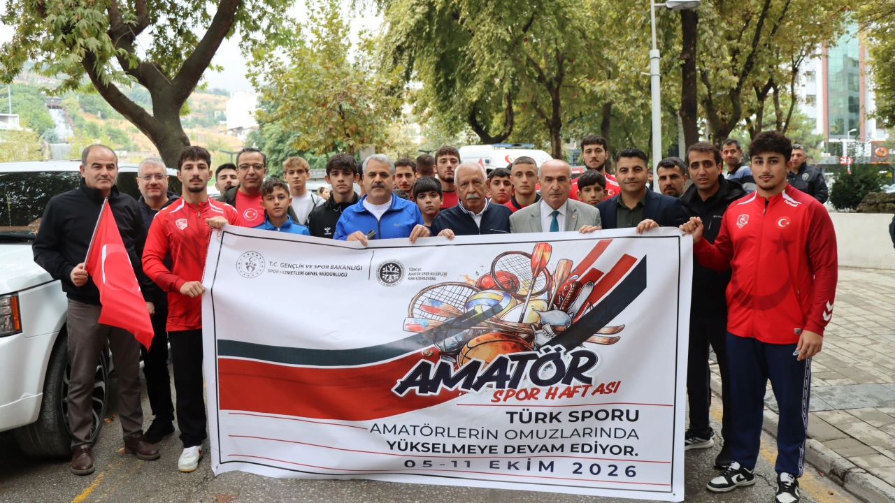 Malatya’da Amatör Spor Haftası Yürüyüşle Başladı