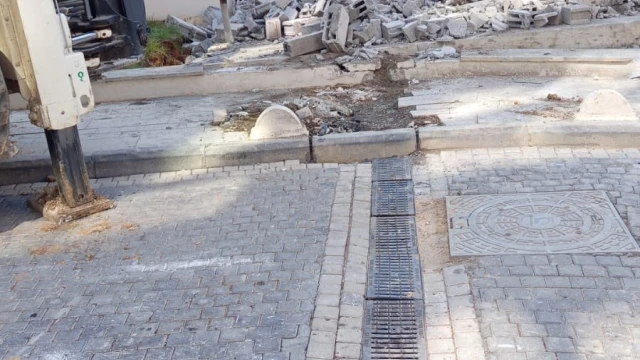 Malatya'da Yeni Çarşıya Yapılan Muhtarlık Yeri Yıktırıldı! — Fotoğraf 1