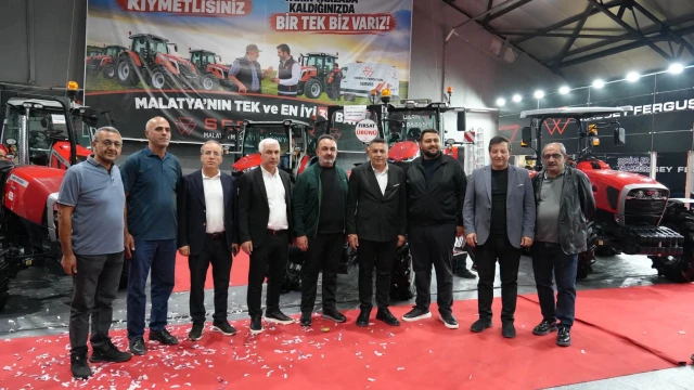 Sadıkoğlu Tarım Fuarında Sektör Temsilcileriyle Buluştu