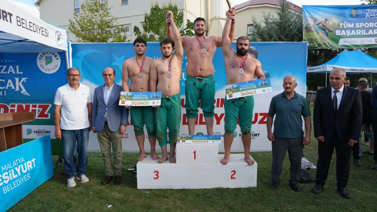 Turgut Özal Güreşlerinde Başpehlivan Kılıçsallayan Oldu