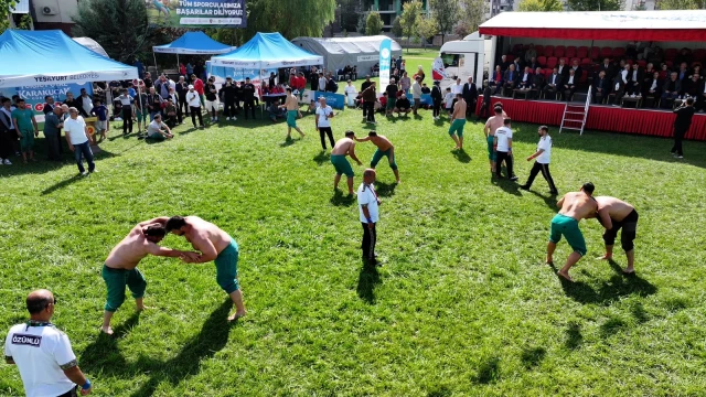 Turgut Özal Güreşlerinde Başpehlivan Kılıçsallayan Oldu — Fotoğraf 3