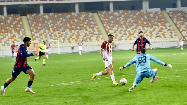 Yeşilyurtspor Sahasında Rakibi Silifke'yi 4 Golle Geçti