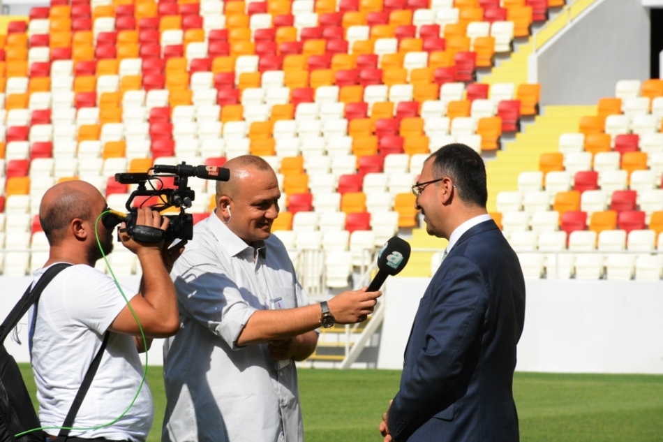 Malatya Valisi Mustafa Toprak Yeni Stadyumu İnceledi