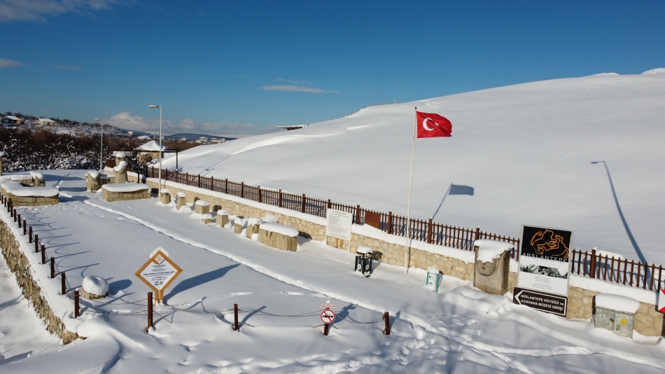 Arslantepe Höyüğü Karlar Altında 