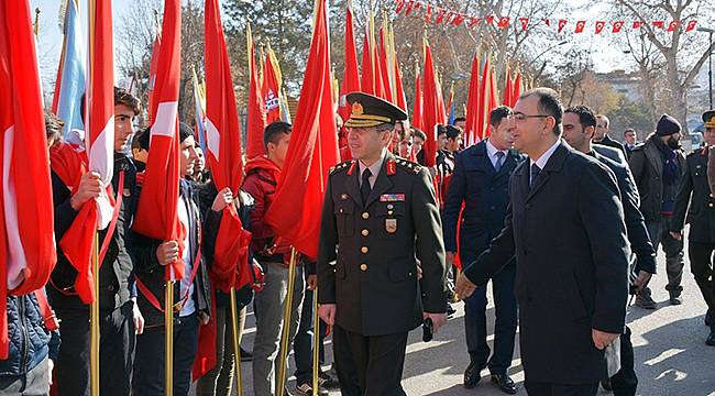 Atatürk'ün Malatya'ya gelişi törenle kutlandı