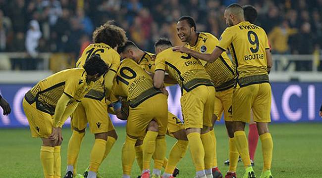 Yeni Malatyaspor 4 Transfer Yapıyor