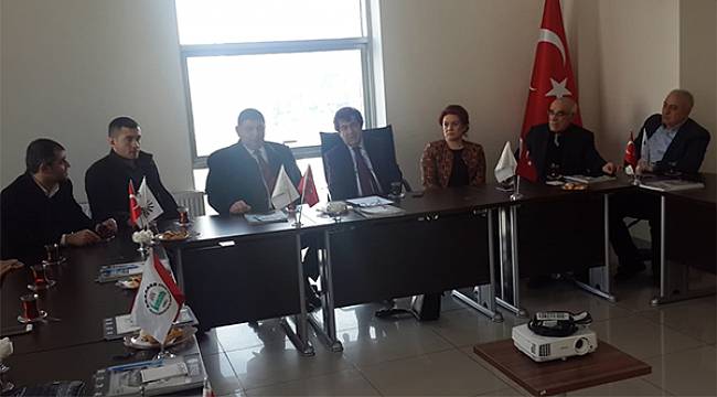 İyi Parti Adayı Parlak MASİAD'dan Destek İstedi