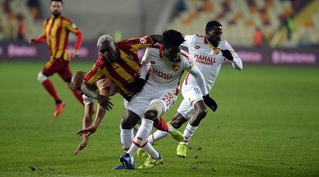 Yeni Malatyaspor Göztepe'yi Yine Devirdi