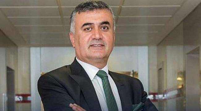 Adil Gür Kimdir?