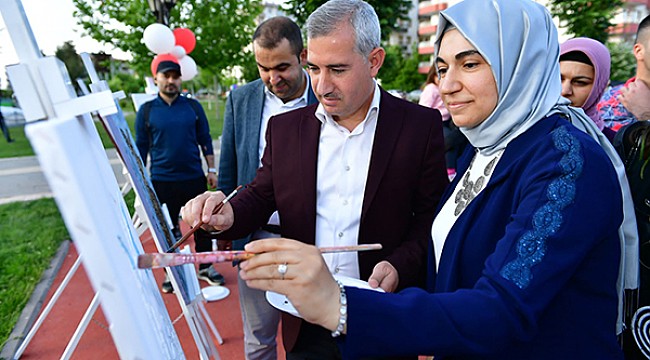 Yeşilyurt'ta Sanat Şenliği Eğlendirdi.