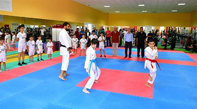Yeşilyurt da 13 Branşta 4 Bin Sporcu Eğitim Alıyor