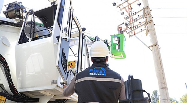 Elektrik Hattına Müdahale Etmeyin Uyarısı