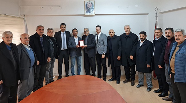Muhtarlar Konfederasyonu FIRAT EDAŞ'a Plaket Verdi