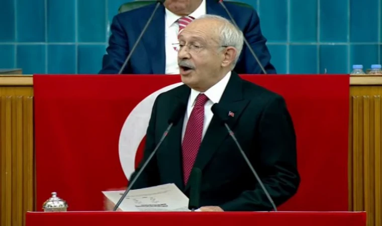 Kılıçdaroğlu CHP kürsüsüne veda etti...
