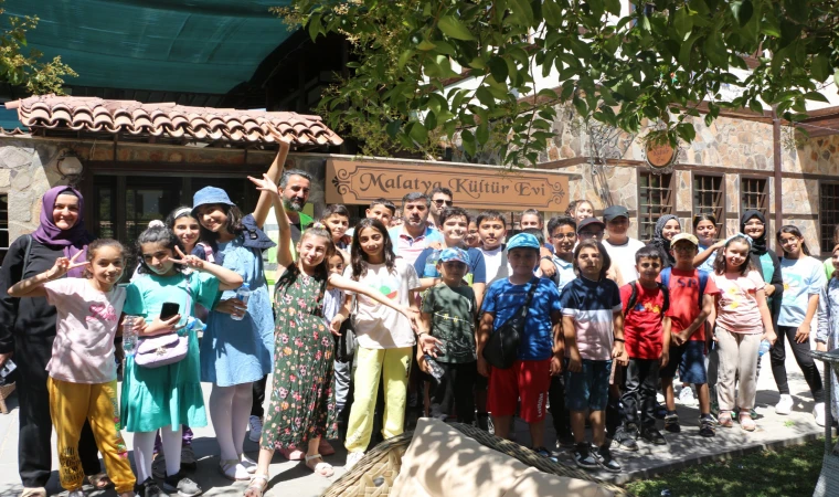 Malatya Semt Konağı Öğrencileri Sanat Sokağını Gezdi