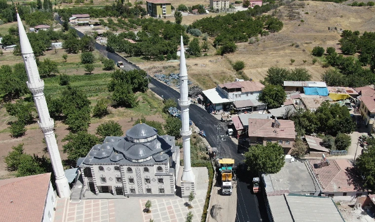 Malatya'da 45 Mahalle'nin Kullandığı Yol Formula Pistine Döndü!