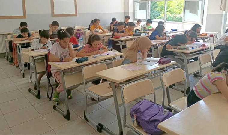 Malatya'da Öğrencilere Deneme Sınavı