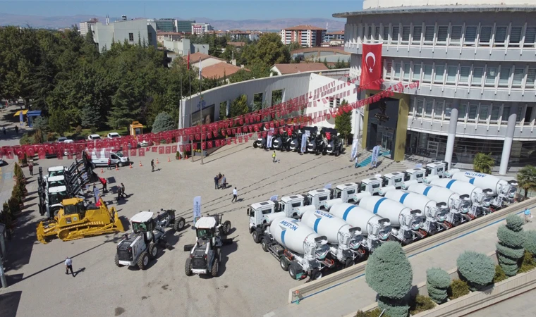 Malatya Büyükşehir Belediyesi Araç Filosunu Zorunlu Arttırdı!