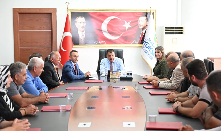 Selahattin Gürkan Partiler Üstü Başkandır!