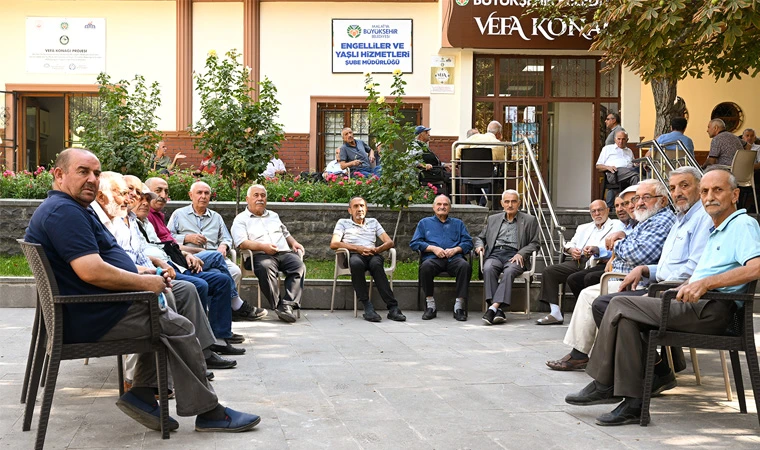 Malatya Büyükşehir Belediyesi Yaşlıları Unutmuyor!
