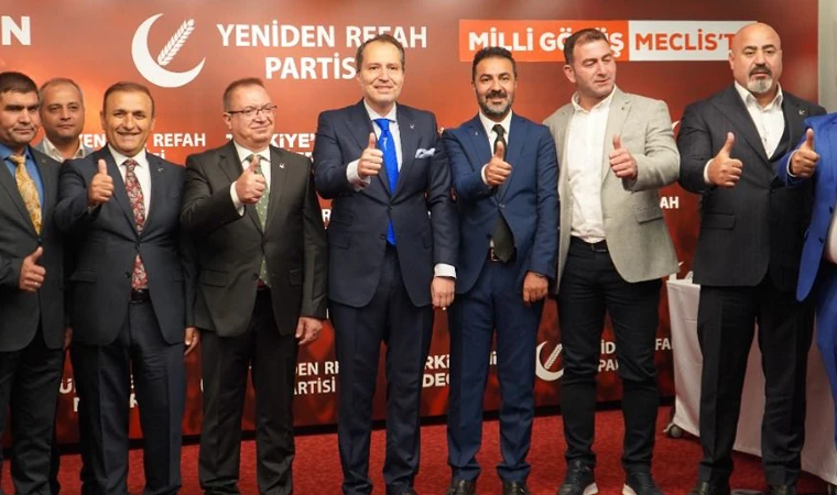 Malatya Yeniden Refah Partisi Mavi Boncuk Dağıtıyor!