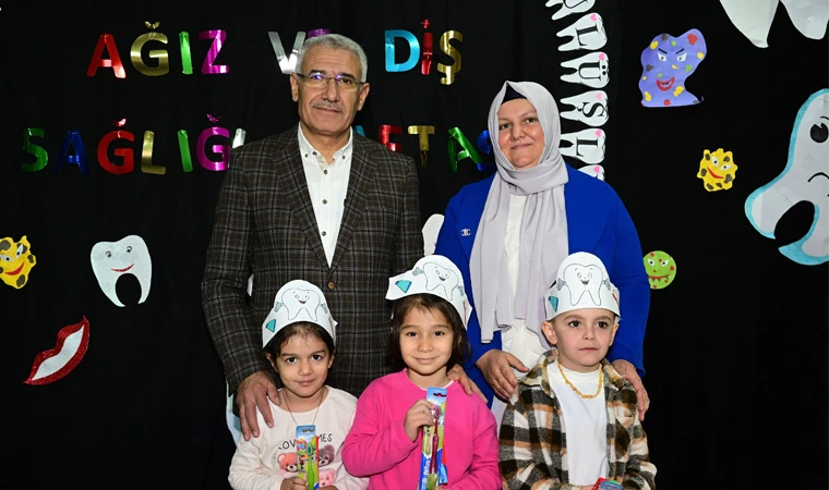 Başkan Güder'den Miniklere Anlamlı Hediye!