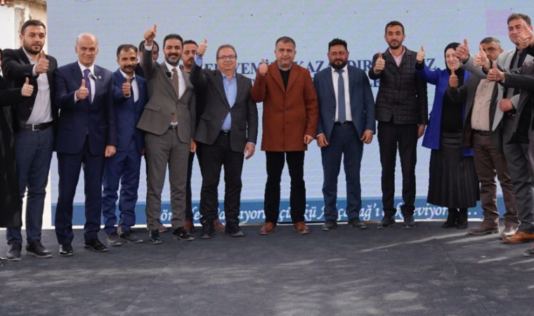 Yeniden Refah Partisi Akçadağ'da İşi Bitirmiş!