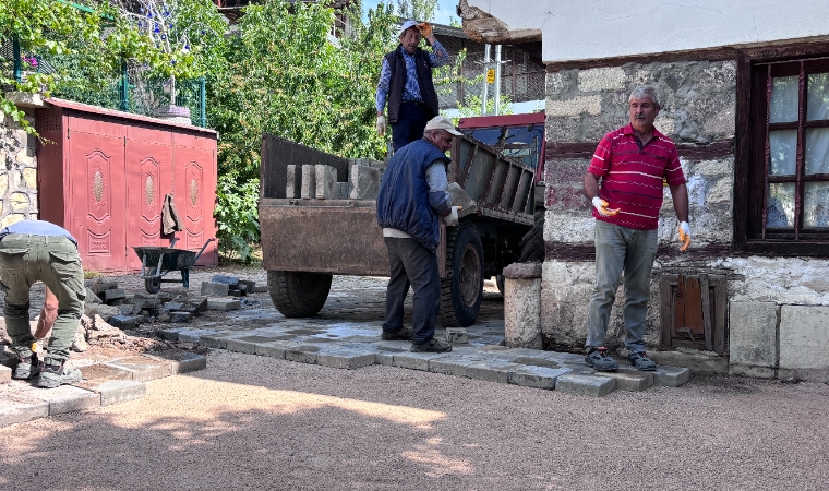 Arapgir'de İlçe'nin Tarihi Dokusuna Uygun Çalışmalar Sürüyor