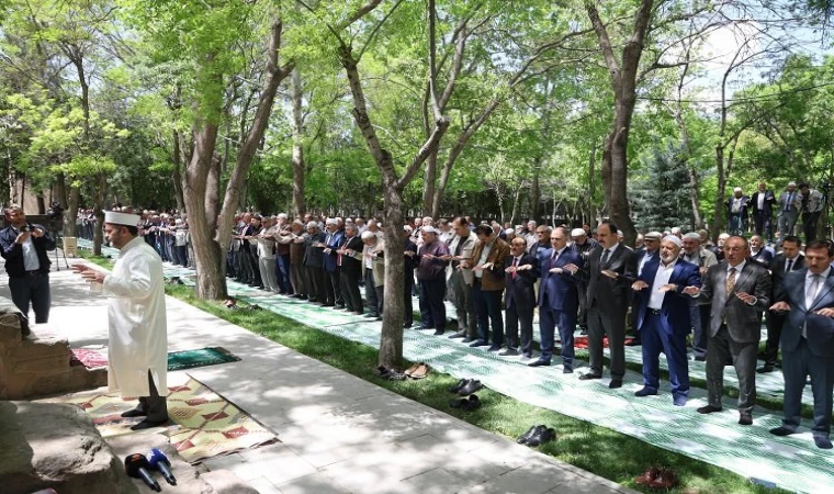 Kuraklık Nedeniyle O İl'de Yağmur Duası Yapıldı!