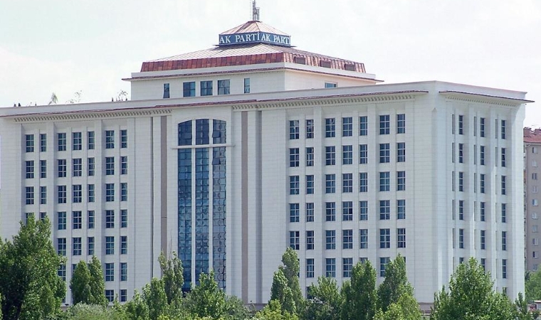 AK Parti'de Büyük Değişim Başlıyor!