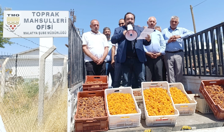 CHP Malatya İl Başkanı Yıldız'dan TMO'ya İlginç Protesto!