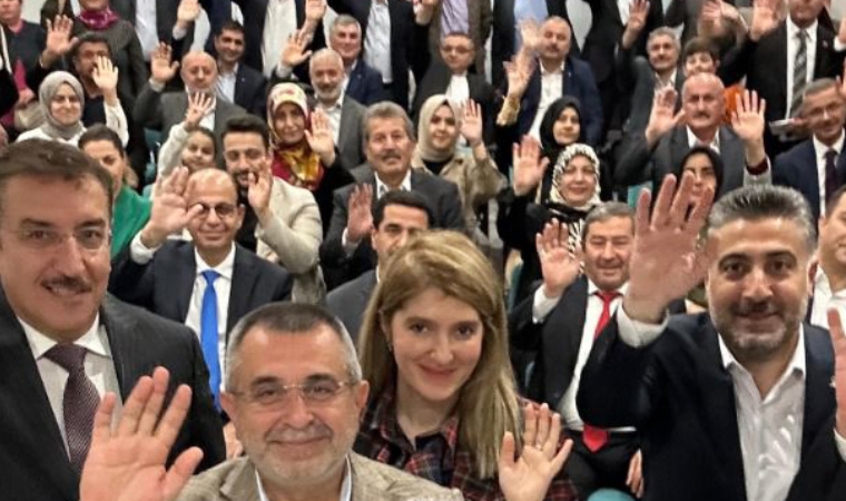 AK Parti Malatya'da Öznur Çalık Olmadan Sıfır!