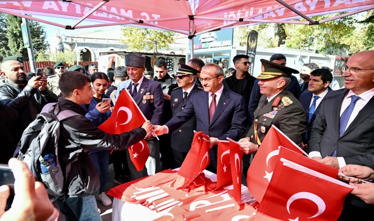 Malatya’da Cumhuriyet Bayramı Coşkuyla Başladı!