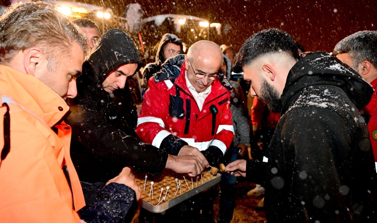 Malatya Büyükşehir Belediyesi Kar'ın Altında Kaldı!