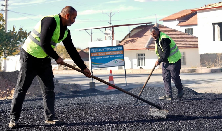Yeşilyurt Belediyesi'nden Rekor Asfalt Rakamı!