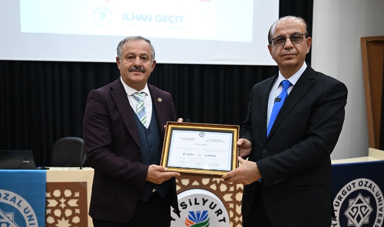 Yeşilyurt'ta Muhtarlar Sertifikalarını Aldı!