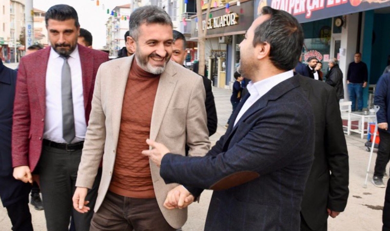 AK Parti Malatya Teşkilatında Garip Görüntüler!