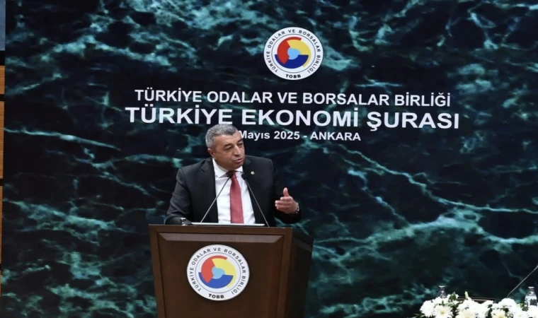 Başkan Özcan Ekonomi Şurasında Don Felaketini Anlattı