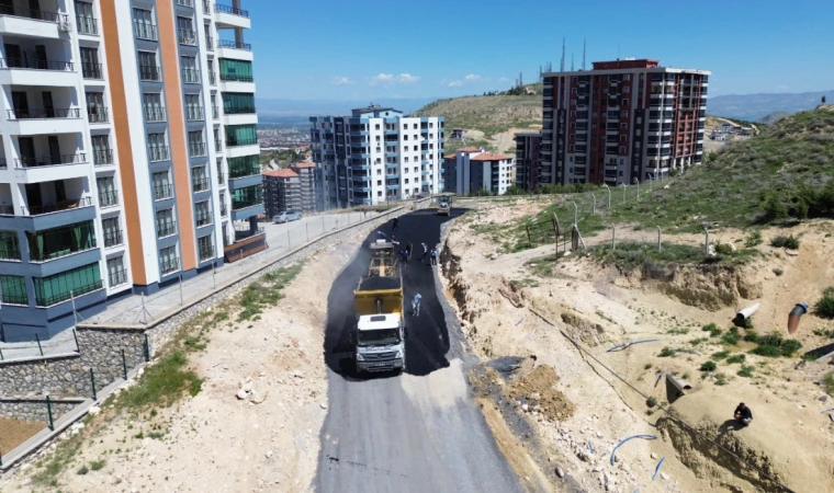 Battalgazi Belediyesi 2 Mahallede Asfalt Çalışması Başlattı!