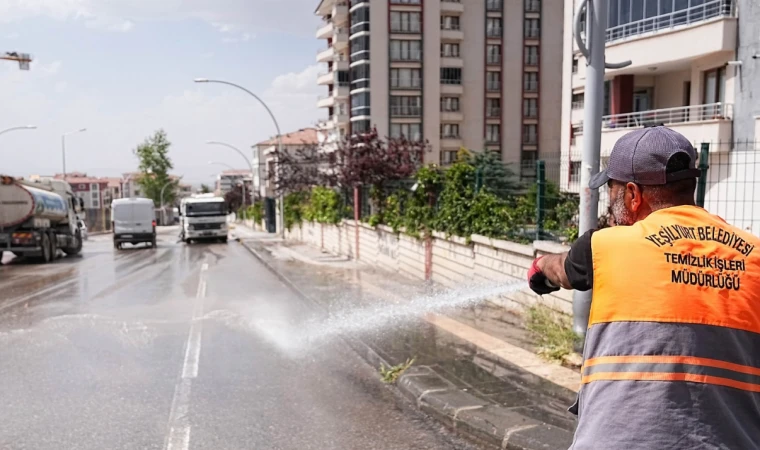 Yeşilyurt Belediyesi Temizlik Faaliyetlerini Arttırdı!