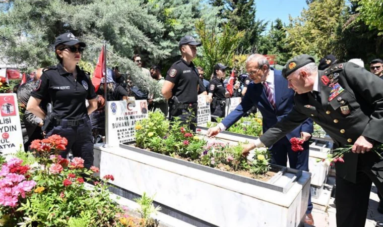 Malatya Valisi Seddar Yavuz Şehitlere Dua Etti