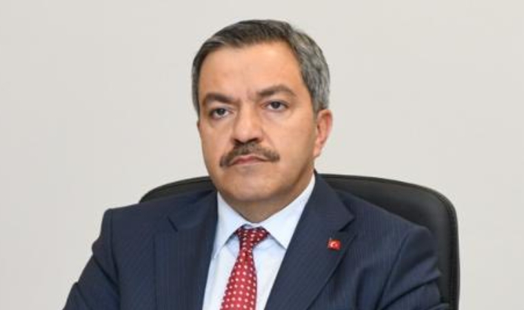 Rektör Recep Bentli'ye Komşusu Çiğköfteci İsmet'den Doping!