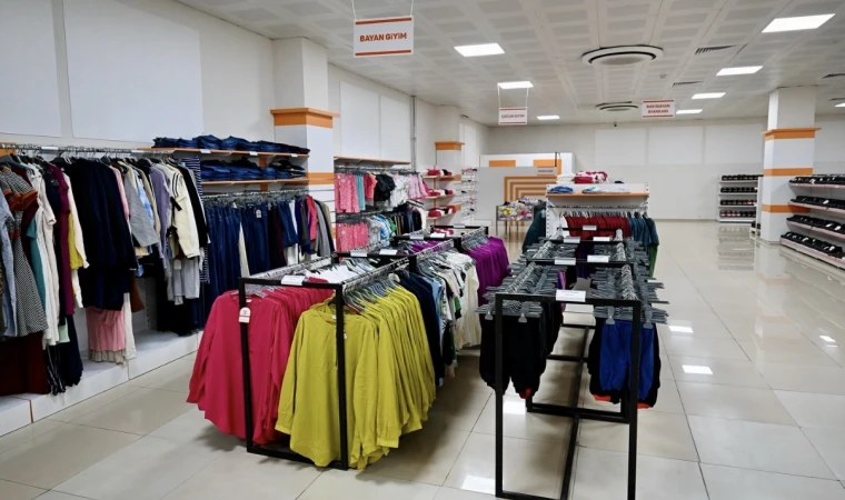 Yeşilyurt Belediyesi İhtiyaç Sahiplerine Ücretsiz Veriyor