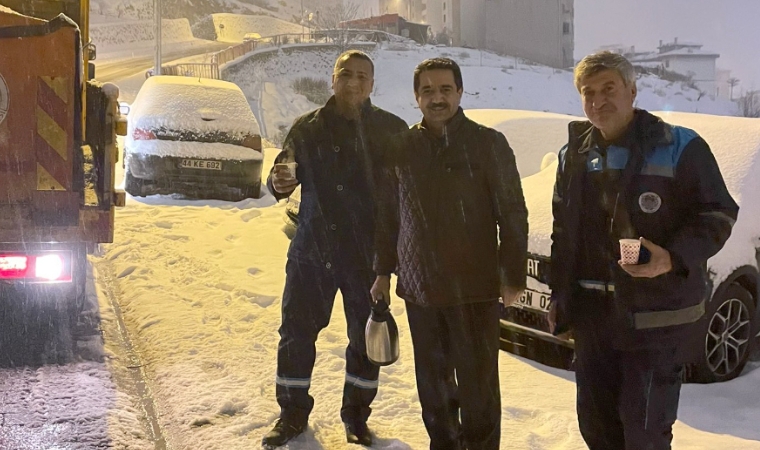 Battalgazi’de Yollar ve Kaldırımlar Kısa Sürede Temizlendi