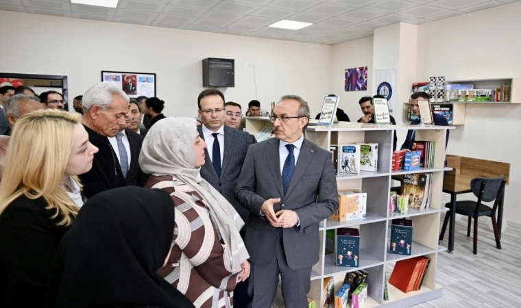 Malatya Valisi Yavuz Kütüphane Açılışı Yaptı!