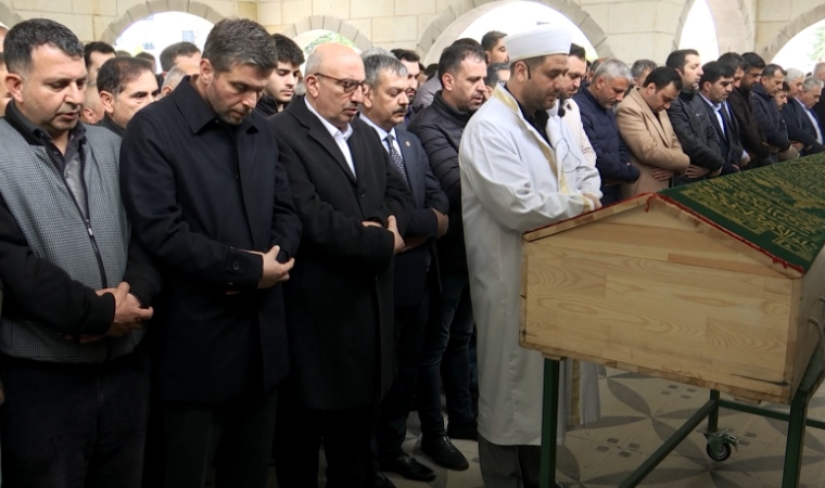 Molla Mehmet Çeçen'in Cenazesi Elazığ'da Toprağa Verildi