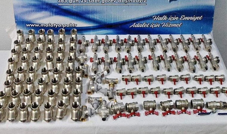 Malatya Emniyeti O Hırsızı Kıskıvrak Yakaladı!